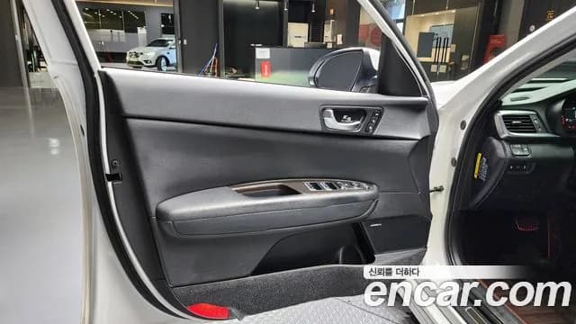 2019 Kia The New K5 2nd Gen 1.6 Turbo Sold VIN KNAGW417GKA252448 – interior seats 2019 Kia The New K5 2nd Gen 1.6 Turbo Sold VIN KNAGW417GKA252448 – interior seats