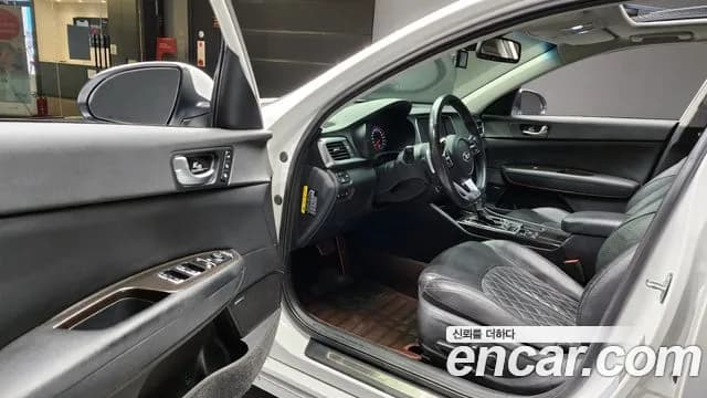 2019 Kia The New K5 2nd Gen 1.6 Turbo Sold VIN KNAGW417GKA252448 – exterior detail 2019 Kia The New K5 2nd Gen 1.6 Turbo Sold VIN KNAGW417GKA252448 – exterior detail