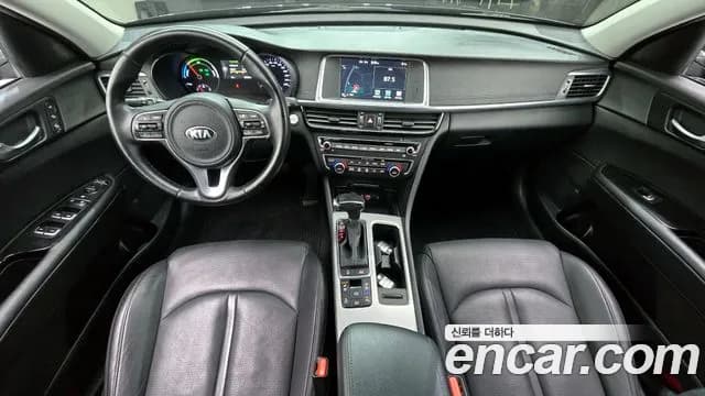 2018 Kia K5 Hybrid 2nd Gen Noblesse Sold VIN KNAGW41EBJA014566 – interior seats 2018 Kia K5 Hybrid 2nd Gen Noblesse Sold VIN KNAGW41EBJA014566 – interior seats