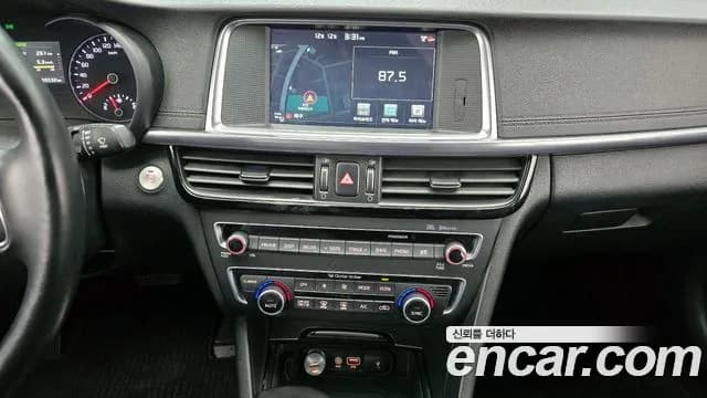 2018 Kia K5 Hybrid 2nd Gen Noblesse Sold VIN KNAGW41EBJA014566 – odometer reading 2018 Kia K5 Hybrid 2nd Gen Noblesse Sold VIN KNAGW41EBJA014566 – odometer reading