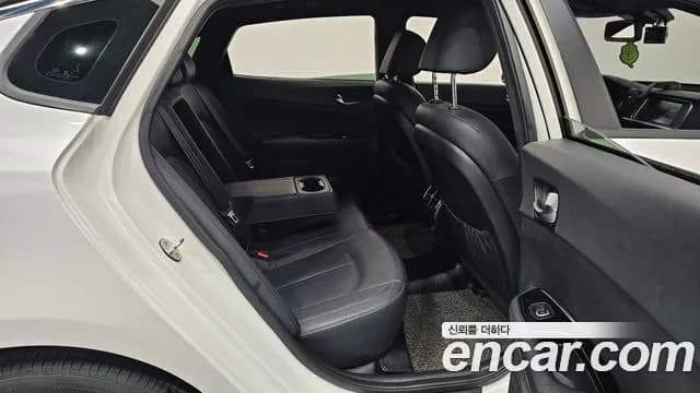 2017 Kia K5 2nd Gen 2.0 MX Sold VIN KNAGX411BHA146777 – photo 16 2017 Kia K5 2nd Gen 2.0 MX Sold VIN KNAGX411BHA146777 – photo 16