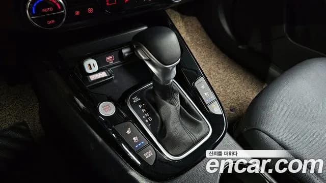 2020 Kia Soul Booster 1.6 T-GDI Noblesse Sold VIN KNAJ381FGLK118974 – interior seats 2020 Kia Soul Booster 1.6 T-GDI Noblesse Sold VIN KNAJ381FGLK118974 – interior seats