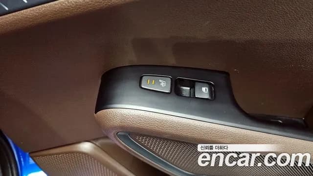 2019 Kia Soul Booster 1.6 T-GDI Noblesse Sold VIN KNAJ581FGKK002478 – trunk area 2019 Kia Soul Booster 1.6 T-GDI Noblesse Sold VIN KNAJ581FGKK002478 – trunk area