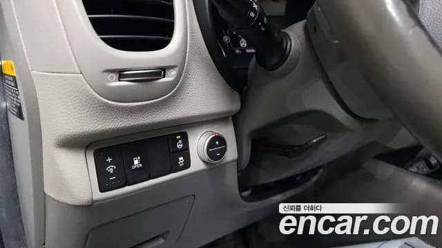 2018 Kia Soul EV EV Sold VIN KNAJN81EFJK025967 – photo 13 2018 Kia Soul EV EV Sold VIN KNAJN81EFJK025967 – photo 13