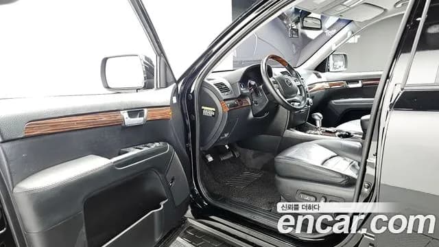 2019 Kia The New Mohave Diesel 3.0 2WD Sold VIN KNAKM814BKA193003 – exterior detail 2019 Kia The New Mohave Diesel 3.0 2WD Sold VIN KNAKM814BKA193003 – exterior detail