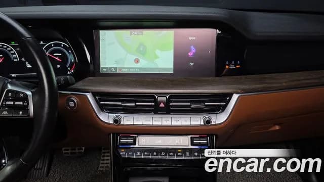 2022 Kia Mohave The Master Diesel 3.0 4WD 5-Seater Sold VIN KNAKM814DNA235923 – photo 28 2022 Kia Mohave The Master Diesel 3.0 4WD 5-Seater Sold VIN KNAKM814DNA235923 – photo 28