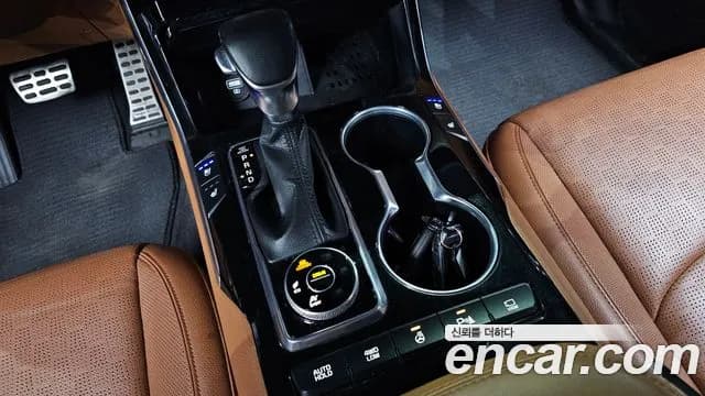 2022 Kia Mohave The Master Diesel 3.0 4WD 5-Seater Sold VIN KNAKM814DNA238358 – photo 20 2022 Kia Mohave The Master Diesel 3.0 4WD 5-Seater Sold VIN KNAKM814DNA238358 – photo 20