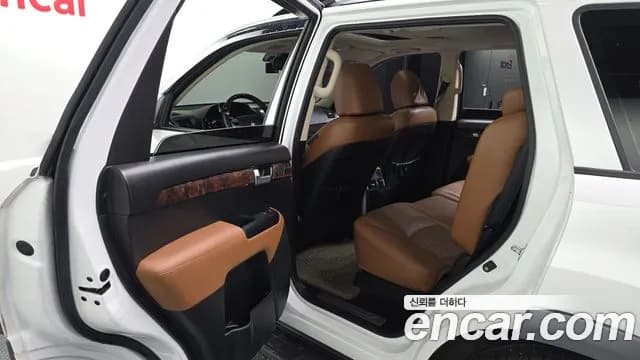 2018 Kia The New Mohave Diesel 3.0 4WD Sold VIN KNAKN814DJA180448 – exterior detail 2018 Kia The New Mohave Diesel 3.0 4WD Sold VIN KNAKN814DJA180448 – exterior detail
