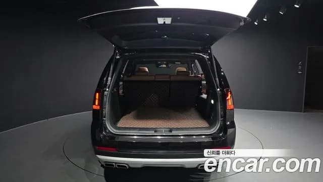 2021 Kia Mohave The Master Diesel 3.0 4WD 5-Seater Sold VIN KNAKN814DMA214374 – trunk area 2021 Kia Mohave The Master Diesel 3.0 4WD 5-Seater Sold VIN KNAKN814DMA214374 – trunk area
