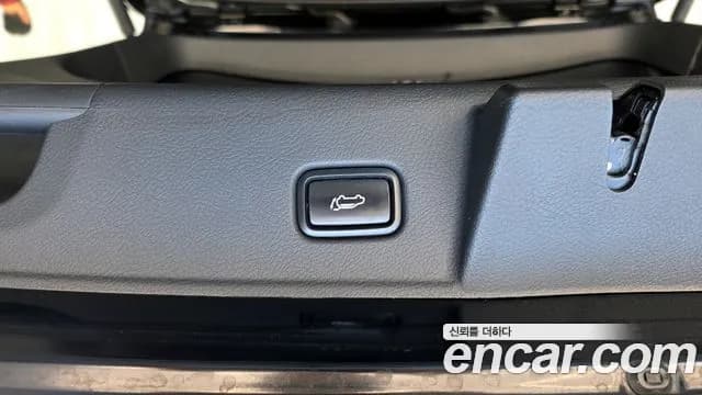 2021 Kia Mohave The Master Diesel 3.0 4WD 5-Seater Sold VIN KNAKN814DMA217194 – rear exterior 2021 Kia Mohave The Master Diesel 3.0 4WD 5-Seater Sold VIN KNAKN814DMA217194 – rear exterior
