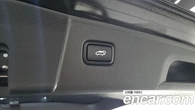 2021 Kia Mohave The Master Diesel 3.0 4WD 7-Seater Sold VIN KNAKN814DMA226103 – photo 31 2021 Kia Mohave The Master Diesel 3.0 4WD 7-Seater Sold VIN KNAKN814DMA226103 – photo 31