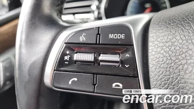 2021 Kia Mohave The Master Diesel 3.0 4WD 6-Seater Sold VIN KNAKN814DMA226881 – rear exterior 2021 Kia Mohave The Master Diesel 3.0 4WD 6-Seater Sold VIN KNAKN814DMA226881 – rear exterior