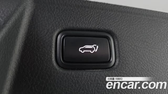 2021 Kia Mohave The Master Diesel 3.0 4WD 7-Seater Sold VIN KNAKN814DMA228028 – trunk area 2021 Kia Mohave The Master Diesel 3.0 4WD 7-Seater Sold VIN KNAKN814DMA228028 – trunk area