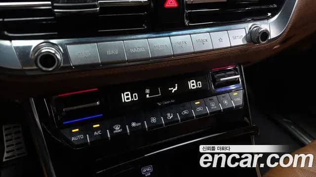 2022 Kia Mohave The Master Diesel 3.0 4WD 5-Seater Sold VIN KNAKN814DNA236883 – photo 26 2022 Kia Mohave The Master Diesel 3.0 4WD 5-Seater Sold VIN KNAKN814DNA236883 – photo 26