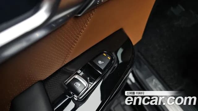 2022 Kia Mohave The Master Diesel 3.0 4WD 5-Seater Sold VIN KNAKN814DNA238942 – exterior detail 2022 Kia Mohave The Master Diesel 3.0 4WD 5-Seater Sold VIN KNAKN814DNA238942 – exterior detail