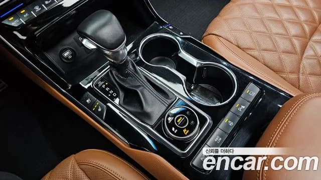 2022 Kia Mohave The Master Diesel 3.0 4WD 6-Seater Sold VIN KNAKN814DNA239110 – interior seats 2022 Kia Mohave The Master Diesel 3.0 4WD 6-Seater Sold VIN KNAKN814DNA239110 – interior seats
