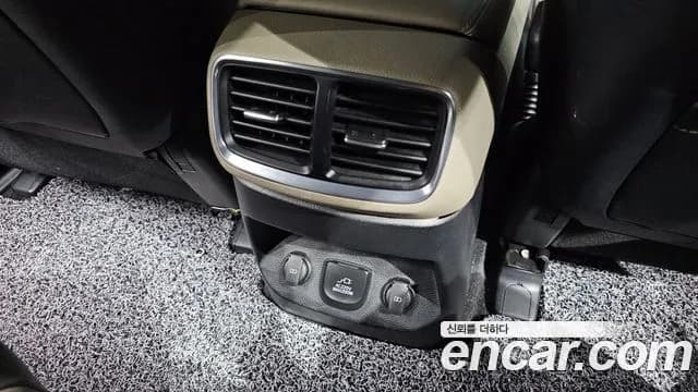 2022 Kia Mohave The Master Diesel 3.0 4WD 5-Seater Sold VIN KNAKN814DNA239503 – photo 30 2022 Kia Mohave The Master Diesel 3.0 4WD 5-Seater Sold VIN KNAKN814DNA239503 – photo 30