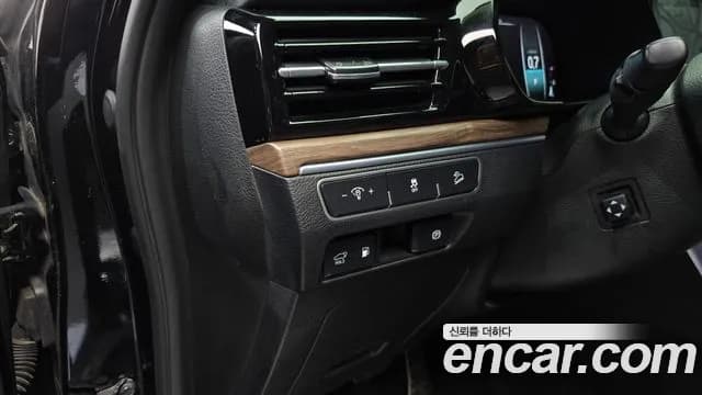 2022 Kia Mohave The Master Diesel 3.0 4WD 6-Seater Sold VIN KNAKN814DNA239966 – side profile 2022 Kia Mohave The Master Diesel 3.0 4WD 6-Seater Sold VIN KNAKN814DNA239966 – side profile