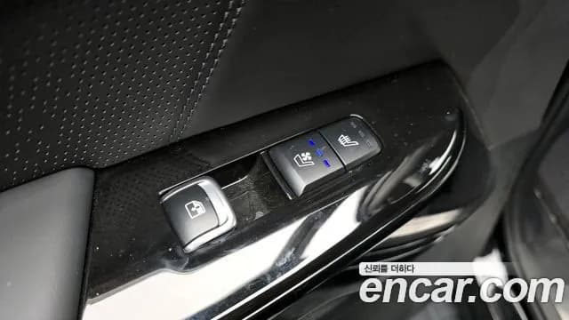 2022 Kia Mohave The Master Diesel 3.0 4WD 6-Seater Sold VIN KNAKN814DNA241329 – exterior detail 2022 Kia Mohave The Master Diesel 3.0 4WD 6-Seater Sold VIN KNAKN814DNA241329 – exterior detail