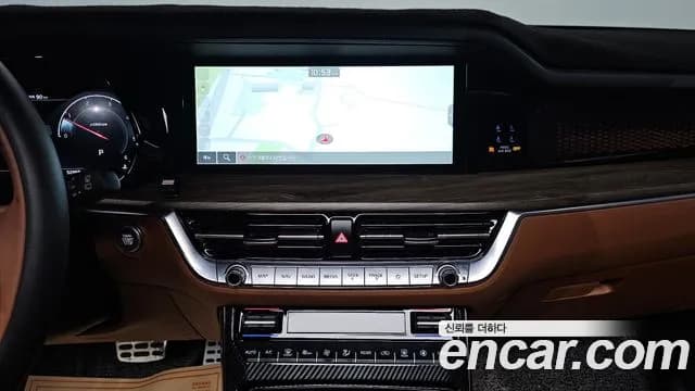 2022 Kia Mohave The Master Diesel 3.0 4WD 6-Seater Sold VIN KNAKN814DNA244913 – exterior detail 2022 Kia Mohave The Master Diesel 3.0 4WD 6-Seater Sold VIN KNAKN814DNA244913 – exterior detail