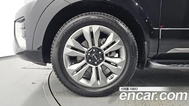 2022 Kia Mohave The Master Diesel 3.0 4WD 6-Seater Sold VIN KNAKN814DNA244913 – photo 18 2022 Kia Mohave The Master Diesel 3.0 4WD 6-Seater Sold VIN KNAKN814DNA244913 – photo 18