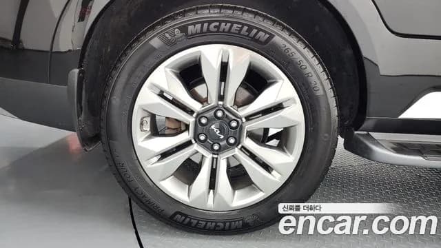 2023 Kia Mohave The Master Diesel 3.0 4WD 7-Seater Sold VIN KNAKN814DPA248885 – trunk area 2023 Kia Mohave The Master Diesel 3.0 4WD 7-Seater Sold VIN KNAKN814DPA248885 – trunk area