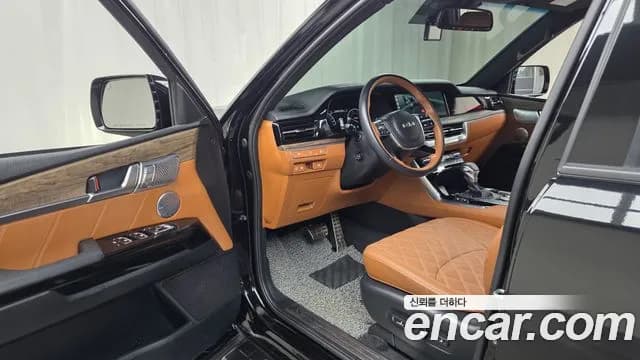 2023 Kia Mohave The Master Diesel 3.0 4WD 6-Seater Sold VIN KNAKN814DPA249051 – trunk area 2023 Kia Mohave The Master Diesel 3.0 4WD 6-Seater Sold VIN KNAKN814DPA249051 – trunk area