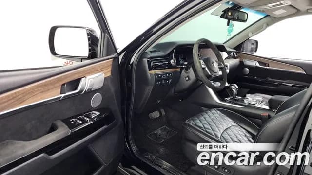 2021 Kia Mohave The Master Diesel 3.0 4WD 5-Seater Sold VIN KNAKR814DMA222437 – trunk area 2021 Kia Mohave The Master Diesel 3.0 4WD 5-Seater Sold VIN KNAKR814DMA222437 – trunk area
