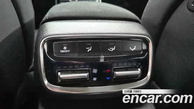2021 Kia Mohave The Master Diesel 3.0 4WD 6-Seater Sold VIN KNAKR814DMA224473 – exterior detail 2021 Kia Mohave The Master Diesel 3.0 4WD 6-Seater Sold VIN KNAKR814DMA224473 – exterior detail