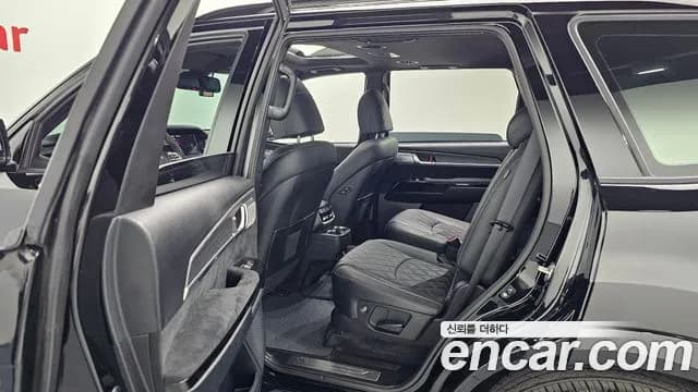 2023 Kia Mohave The Master Diesel 3.0 4WD 6-Seater Sold VIN KNAKR814DPA247637 – exterior detail 2023 Kia Mohave The Master Diesel 3.0 4WD 6-Seater Sold VIN KNAKR814DPA247637 – exterior detail