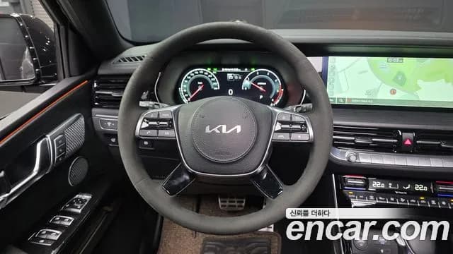 2023 Kia Mohave The Master Diesel 3.0 4WD 5-Seater Sold VIN KNAKR814DPA247680 – photo 13 2023 Kia Mohave The Master Diesel 3.0 4WD 5-Seater Sold VIN KNAKR814DPA247680 – photo 13