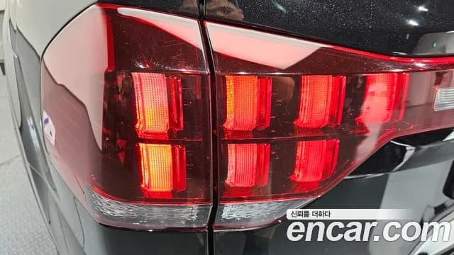 2023 Kia Mohave The Master Diesel 3.0 4WD 6-Seater Sold VIN KNAKR814DPA249909 – photo 12 2023 Kia Mohave The Master Diesel 3.0 4WD 6-Seater Sold VIN KNAKR814DPA249909 – photo 12