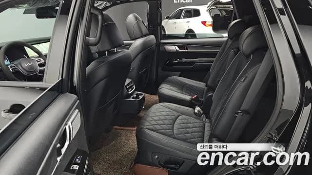 2024 Kia Mohave The Master Diesel 3.0 4WD 6-Seater Sold VIN KNAKR814DRA250573 – exterior detail 2024 Kia Mohave The Master Diesel 3.0 4WD 6-Seater Sold VIN KNAKR814DRA250573 – exterior detail