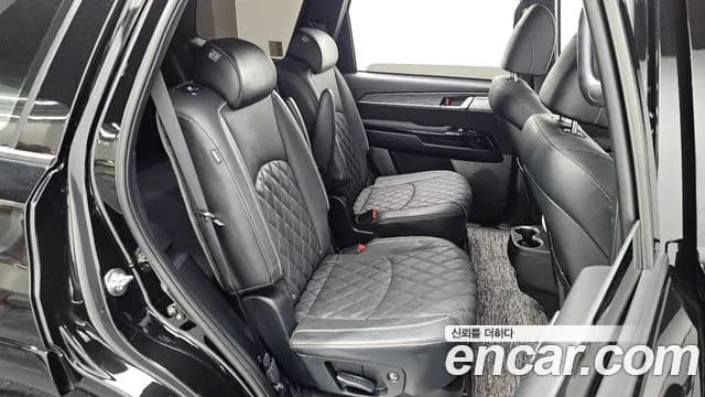2024 Kia Mohave The Master Diesel 3.0 4WD 6-Seater Sold VIN KNAKR814DRA250676 – rear exterior 2024 Kia Mohave The Master Diesel 3.0 4WD 6-Seater Sold VIN KNAKR814DRA250676 – rear exterior