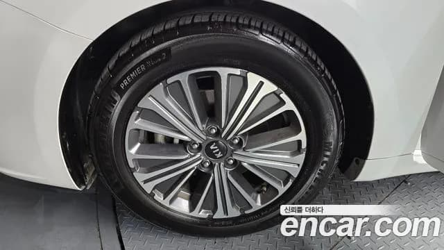 2017 Kia All New K7 Hybrid Prestige Sold VIN KNALA41GBHA004352 – exterior detail 2017 Kia All New K7 Hybrid Prestige Sold VIN KNALA41GBHA004352 – exterior detail