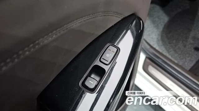 2017 Kia All New K7 Hybrid Prestige Sold VIN KNALA41GBHA005707 – dashboard 2017 Kia All New K7 Hybrid Prestige Sold VIN KNALA41GBHA005707 – dashboard