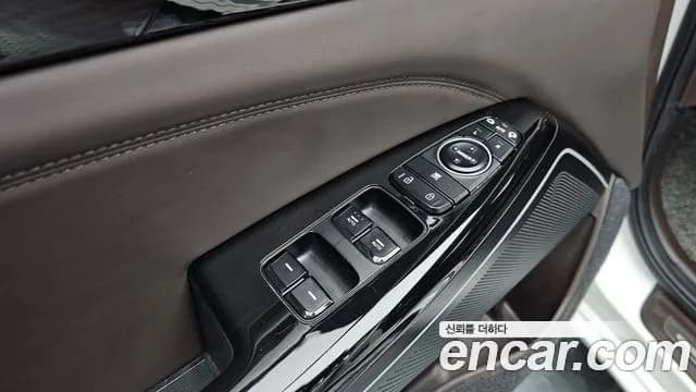 2017 Kia All New K7 Hybrid Prestige Sold VIN KNALA41GBHA005707 – photo 12 2017 Kia All New K7 Hybrid Prestige Sold VIN KNALA41GBHA005707 – photo 12