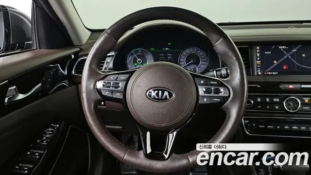2019 Kia All New K7 Hybrid Noblesse Sold VIN KNALA41GBKA017522 – trunk area 2019 Kia All New K7 Hybrid Noblesse Sold VIN KNALA41GBKA017522 – trunk area