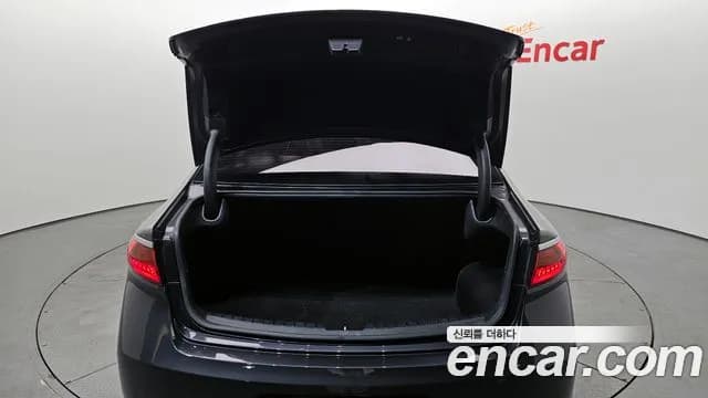 2019 Kia All New K7 Hybrid Noblesse Sold VIN KNALA41GBKA017522 – photo 14 2019 Kia All New K7 Hybrid Noblesse Sold VIN KNALA41GBKA017522 – photo 14