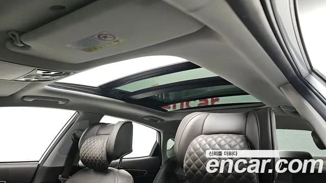 2017 Kia All New K7 2.4 GDI Limited Edition Sold VIN KNALB415BHA060723 – dashboard 2017 Kia All New K7 2.4 GDI Limited Edition Sold VIN KNALB415BHA060723 – dashboard