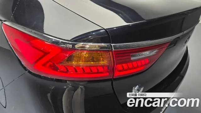 2017 Kia All New K7 2.4 GDI Limited Edition Sold VIN KNALB415BHA060923 – photo 12 2017 Kia All New K7 2.4 GDI Limited Edition Sold VIN KNALB415BHA060923 – photo 12