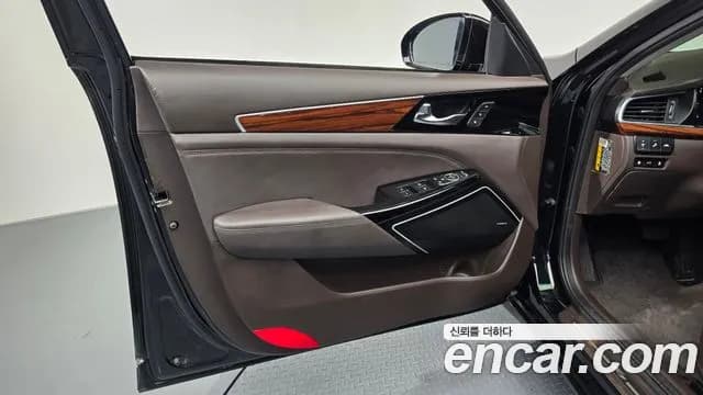 2017 Kia All New K7 2.4 GDI Limited Edition Sold VIN KNALB415BHA060923 – photo 24 2017 Kia All New K7 2.4 GDI Limited Edition Sold VIN KNALB415BHA060923 – photo 24