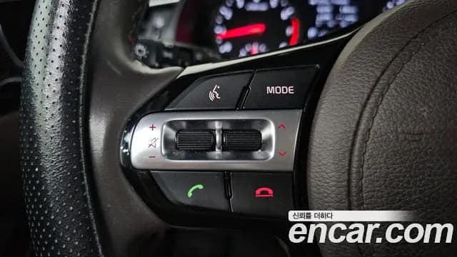 2017 Kia All New K7 2.4 GDI Prestige Sold VIN KNALB415BHA071044 – odometer reading 2017 Kia All New K7 2.4 GDI Prestige Sold VIN KNALB415BHA071044 – odometer reading