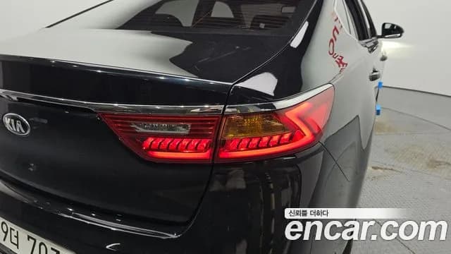 2017 Kia All New K7 2.4 GDI Prestige Sold VIN KNALB415BHA071044 – photo 12 2017 Kia All New K7 2.4 GDI Prestige Sold VIN KNALB415BHA071044 – photo 12