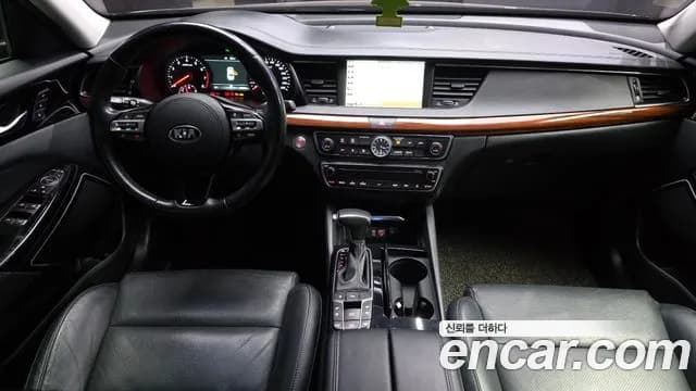 2017 Kia All New K7 2.4 GDI Limited Sold VIN KNALB415BHA071861 – trunk area 2017 Kia All New K7 2.4 GDI Limited Sold VIN KNALB415BHA071861 – trunk area
