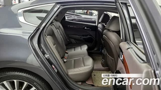 2017 Kia All New K7 2.4 GDI Limited Sold VIN KNALB415BHA073150 – front exterior 2017 Kia All New K7 2.4 GDI Limited Sold VIN KNALB415BHA073150 – front exterior