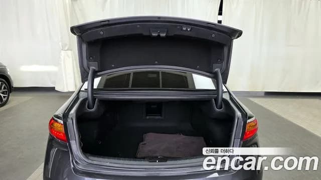 2017 Kia All New K7 2.4 GDI Limited Sold VIN KNALB415BHA073150 – undercarriage 2017 Kia All New K7 2.4 GDI Limited Sold VIN KNALB415BHA073150 – undercarriage