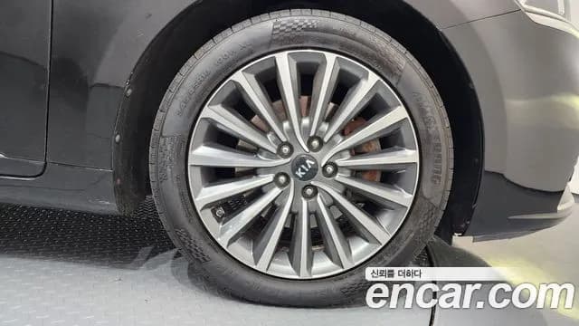 2017 Kia All New K7 2.4 GDI Limited Sold VIN KNALB415BHA080381 – engine bay 2017 Kia All New K7 2.4 GDI Limited Sold VIN KNALB415BHA080381 – engine bay
