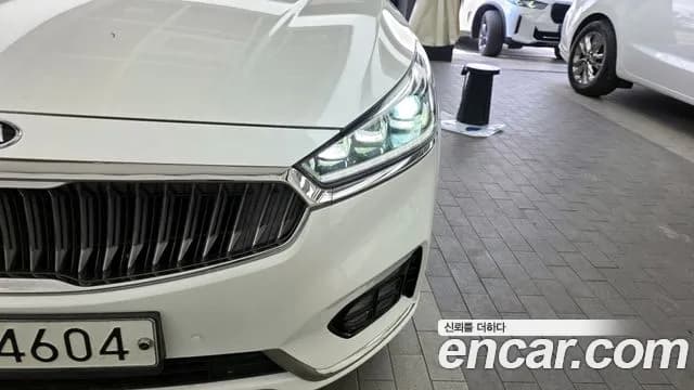 2017 Kia All New K7 2.4 GDI Prestige Sold VIN KNALB415BHA110910 – exterior detail 2017 Kia All New K7 2.4 GDI Prestige Sold VIN KNALB415BHA110910 – exterior detail