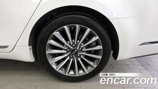 2017 Kia All New K7 2.4 GDI Prestige Sold VIN KNALB415BHA110910 – photo 12 2017 Kia All New K7 2.4 GDI Prestige Sold VIN KNALB415BHA110910 – photo 12